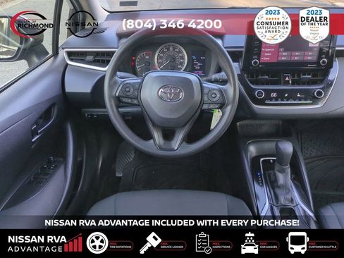 Used 2022 Toyota Corolla LE image 16