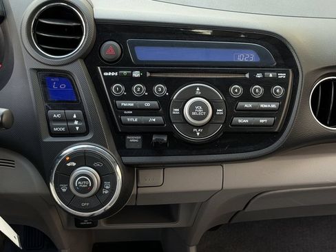 Used 2011 Honda Insight EX image 17