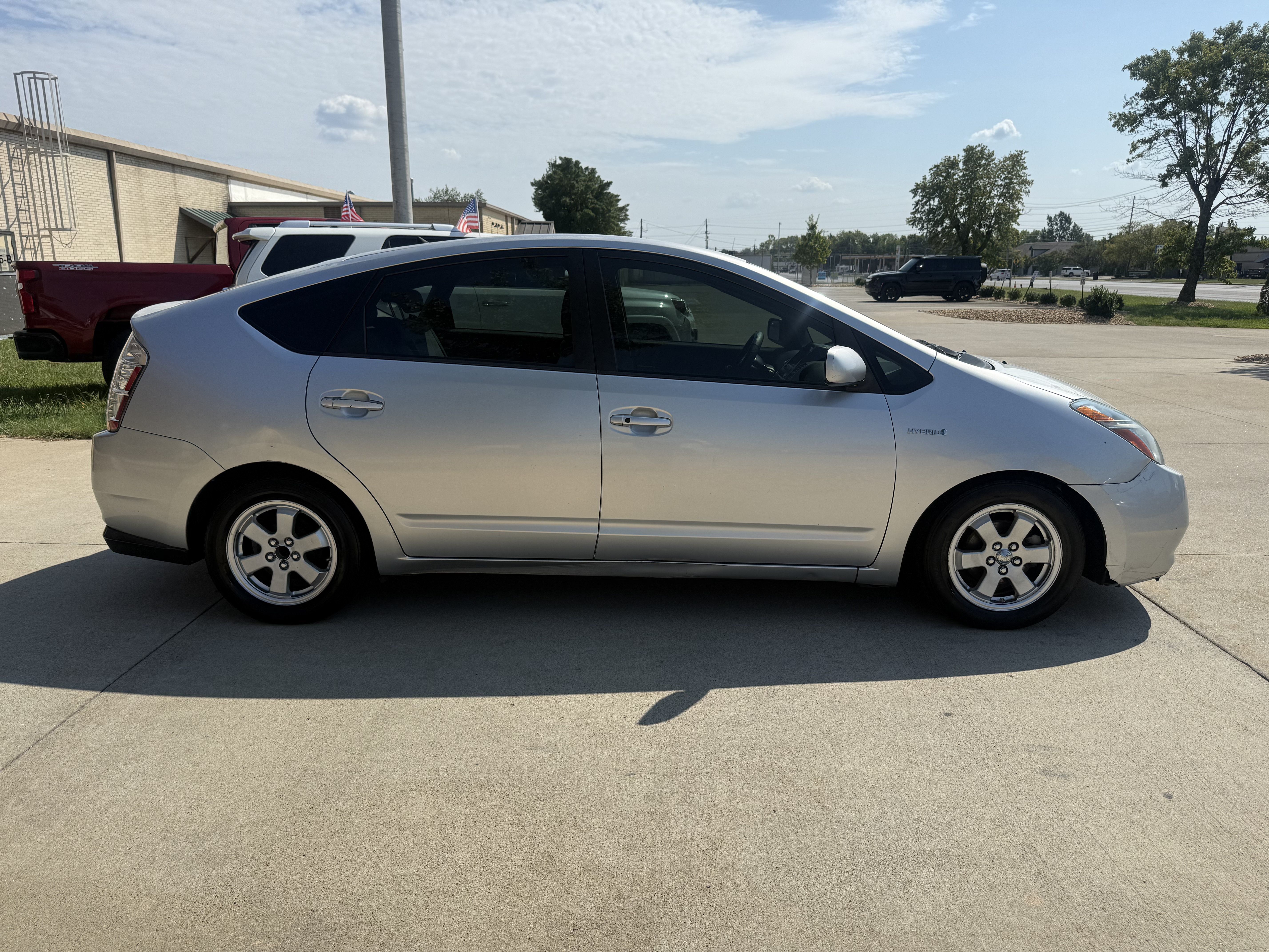 Used 2008 Toyota Prius w/ Pkg 2 FWD image 8