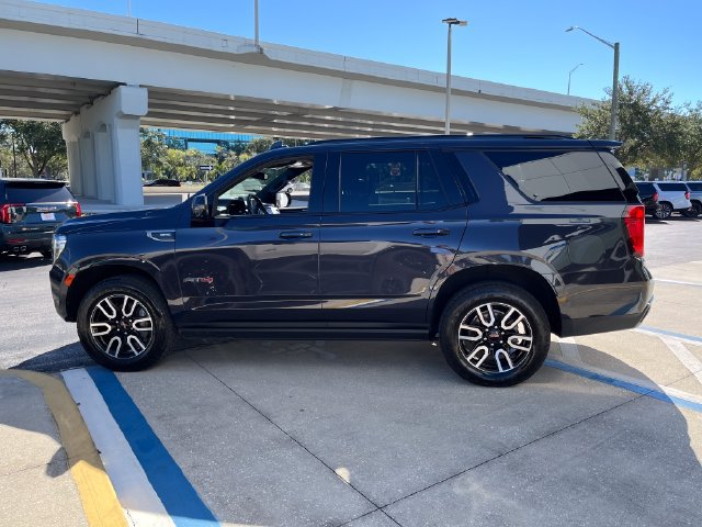 Used 2023 GMC Yukon AT4 w/ Technology Package AWD/4WD image 4