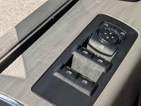 Used 2019 Ford F150 XLT RWD image 22