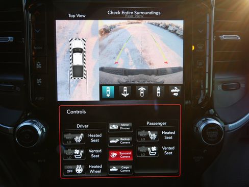 Used 2020 RAM 2500 Laramie image 22