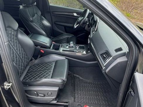 Used 2018 Audi SQ5 Prestige w/ Prestige Package AWD/4WD image 6