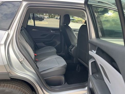 New 2026 Volkswagen Tiguan SE AWD/4WD image 25