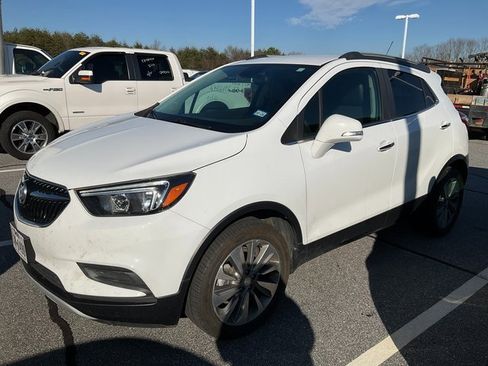 Used 2019 Buick Encore Preferred image 3