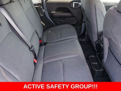 Used 2025 Jeep Wrangler Sahara w/ Safety Group image 16