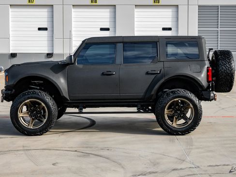 Used 2024 Ford Bronco Big Bend image 5