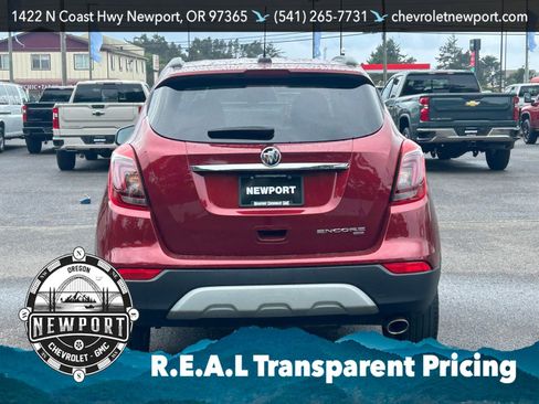 Used 2022 Buick Encore Preferred w/ Safety Package AWD/4WD image 6