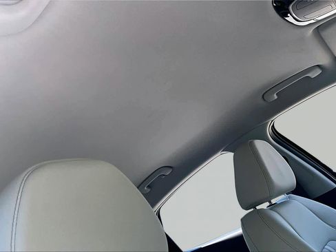 Used 2025 Hyundai Sonata SEL FWD image 14