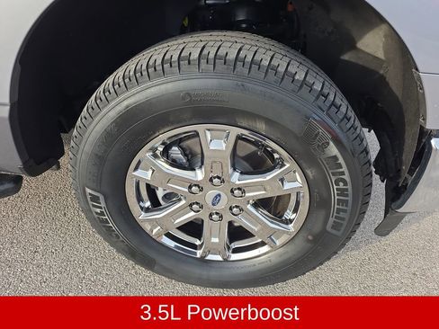 Used 2022 Ford F150 XLT w/ Equipment Group 302A High image 8