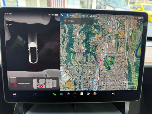 Used 2023 Tesla Model Y Long Range image 19