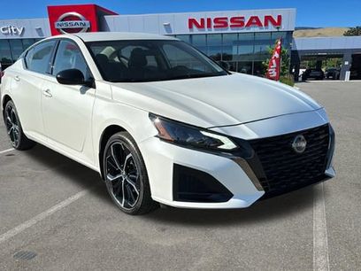 Used 2025 Nissan Altima 2.5 SR