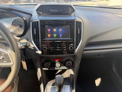 Used 2018 Subaru Crosstrek 2.0i AWD/4WD image 17