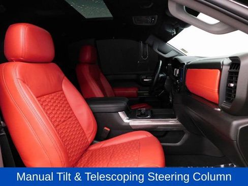 Used 2024 Chevrolet Silverado 2500 LT w/ Convenience Package image 28