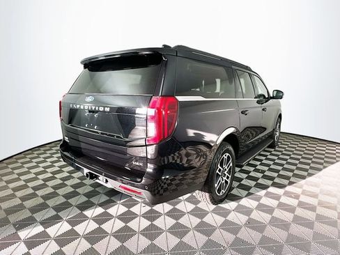 Certified 2025 Ford Expedition Max Active AWD/4WD image 11