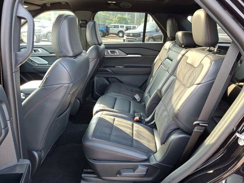Used 2026 Ford Explorer ST w/ Sun And Sound Package AWD/4WD image 10