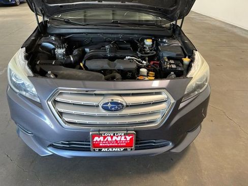 Used 2016 Subaru Legacy 2.5i Premium w/ Moonroof Package AWD/4WD image 9