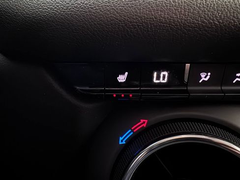 Certified 2021 Chevrolet Blazer LT AWD/4WD image 22