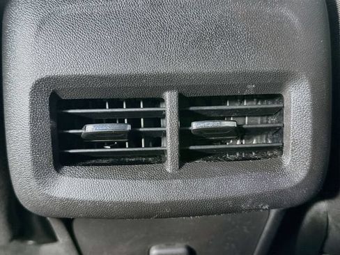Used 2024 Chevrolet Equinox LT AWD/4WD image 24
