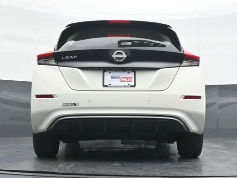 Used 2023 Nissan Leaf S image 20