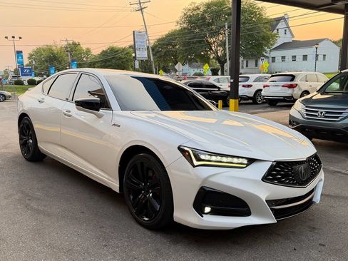 Used 2022 Acura TLX w/ A-SPEC Pkg FWD image 7