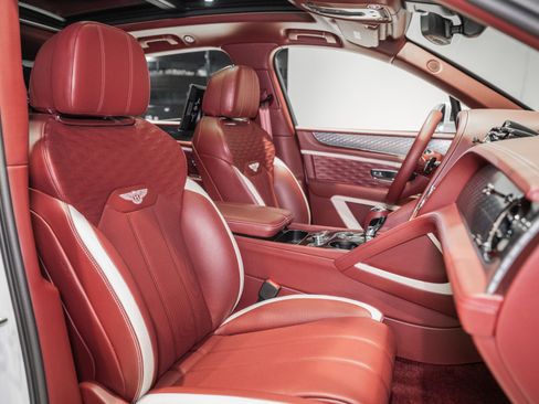 New 2026 Bentley Bentayga Speed image 27