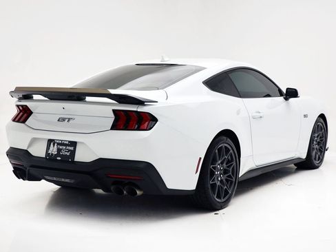 Used 2024 Ford Mustang GT Premium w/ GT Performance Package RWD image 10