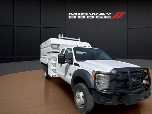 Used 2015 Ford F550 4x4 SuperCab Super Duty image 3