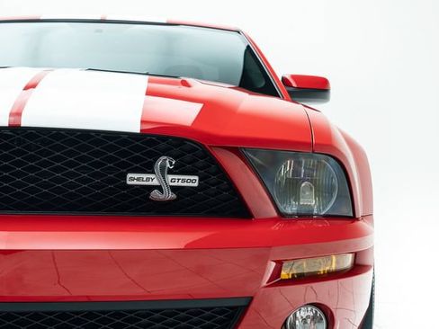 Used 2009 Ford Mustang Shelby GT500 RWD image 7