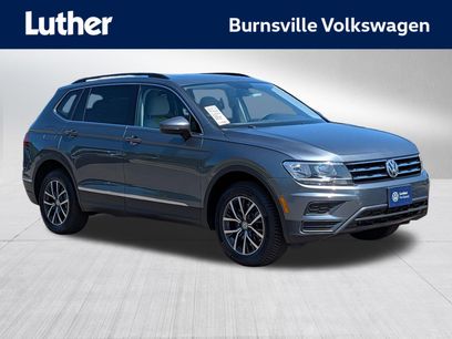 Certified 2020 Volkswagen Tiguan SE w/ Panoramic Sunroof Package