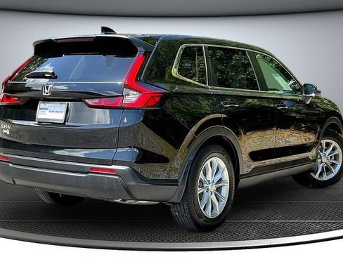 Used 2025 Honda CR-V EX image 5