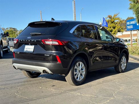 Certified 2024 Ford Escape Active image 13