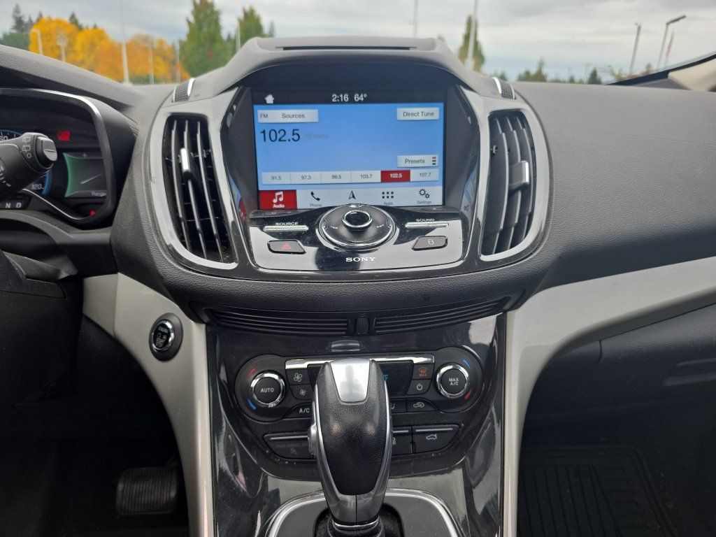 Used 2016 Ford C-MAX Energi SEL w/ Equipment Group 302A FWD image 24