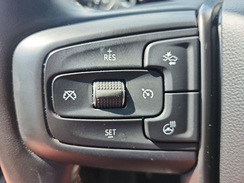 Used 2024 GMC Sierra 2500 AT4 w/ AT4 Premium Plus Package AWD/4WD image 27