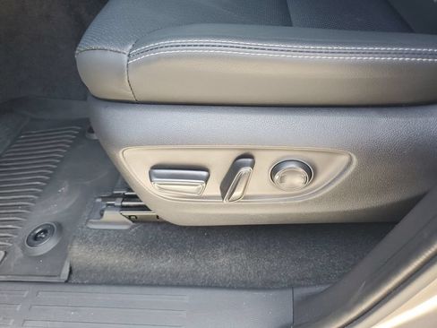 Used 2025 Toyota Land Cruiser AWD/4WD image 15