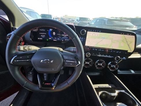 Used 2025 Chevrolet Blazer EV RS AWD/4WD image 7