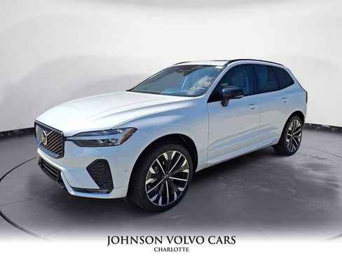 New 2026 Volvo XC60 B5 Ultra w/ Protection Package Premier image 3
