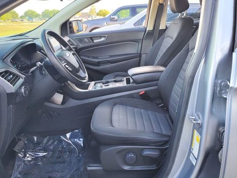 Used 2022 Ford Edge SE w/ Black Appearance Package AWD/4WD image 10