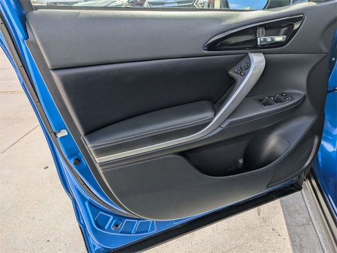 Used 2025 Mitsubishi Eclipse Cross SE image 11