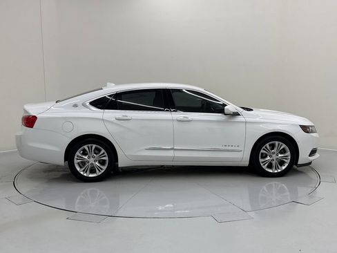 Used 2014 Chevrolet Impala LT w/ Convenience Package image 6