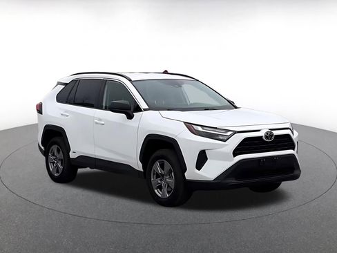 Used 2025 Toyota RAV4 LE image 2