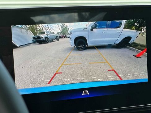 New 2026 Chevrolet Trax ACTIV w/ Sunroof Package image 23