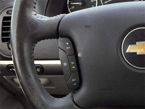 Used 2007 Chevrolet Malibu LTZ image 16