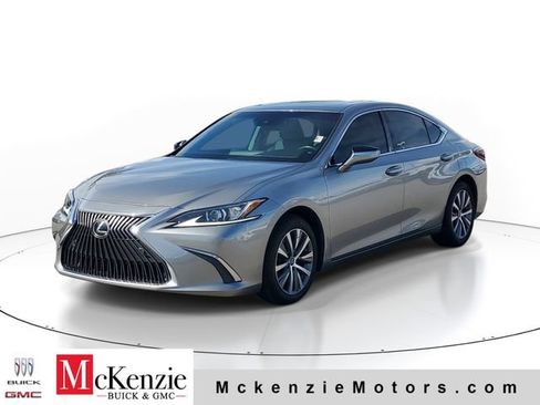 Used 2019 Lexus ES 350 w/ Premium Package FWD image 2