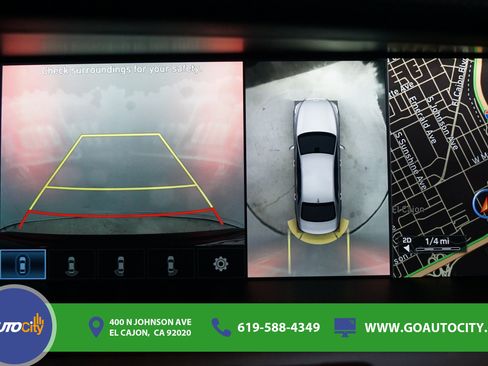Used 2017 Genesis G90 3.3T Premium RWD image 11
