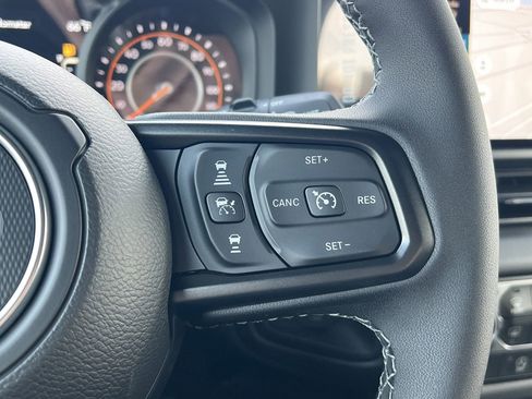 New 2026 Jeep Wrangler Unlimited Rubicon image 12