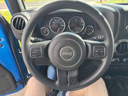 Used 2015 Jeep Wrangler Sport AWD/4WD image 14