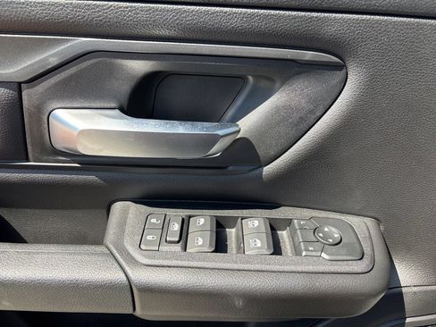 New 2026 RAM 1500 Express AWD/4WD image 21