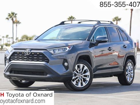 Certified 2019 Toyota RAV4 XLE Premium AWD/4WD image 1