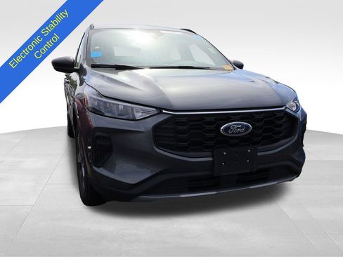 Used 2025 Ford Escape ST-Line AWD/4WD image 9